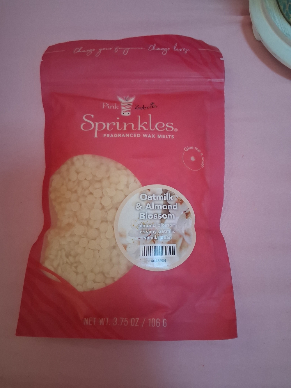 Pink Zebra Pink Pouch Sprinkles Oatmilk & Almond Blossom Wax Melts